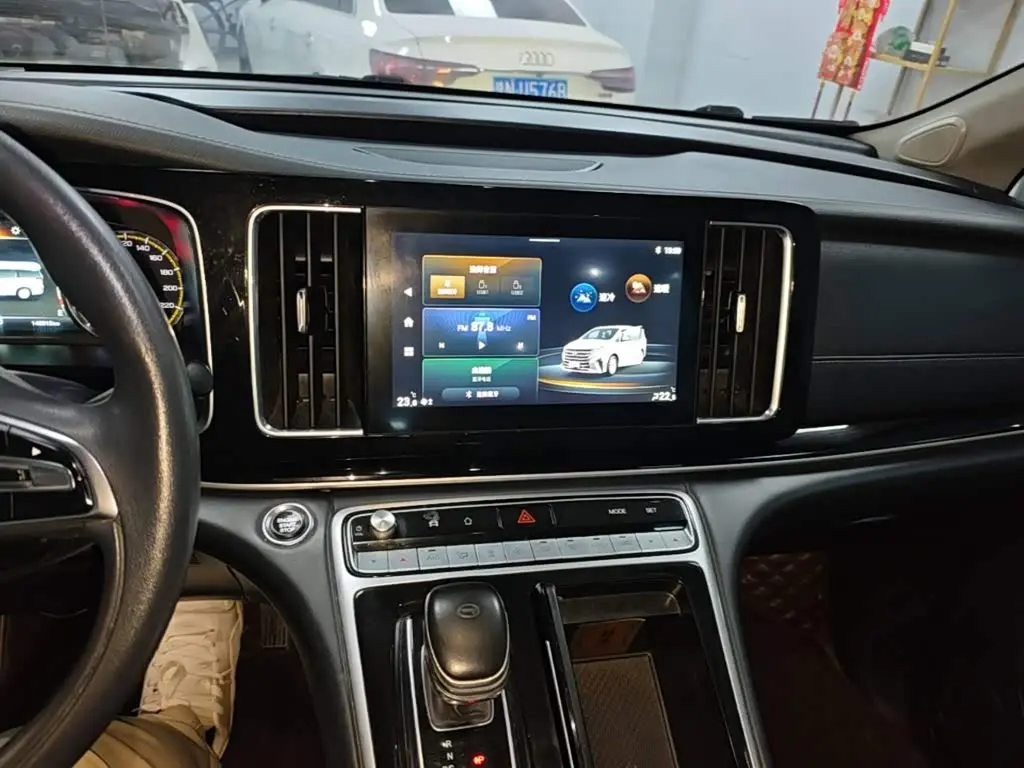 GAC Trumpchi Trumpchi M8 2022 — Фото 13/20