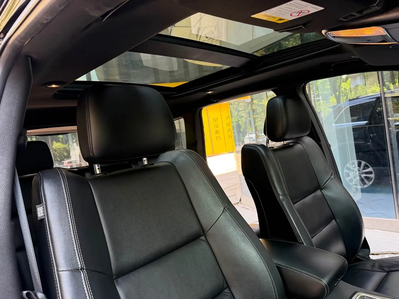 Jeep Grand Cherokee 2017 — Фото 13/18