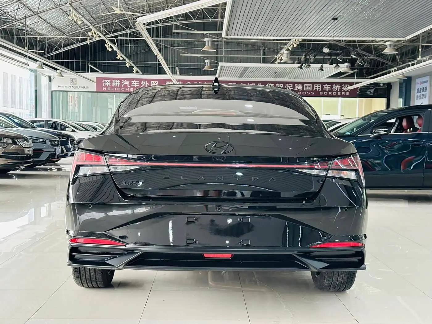 Hyundai Elantra 2022 — Şəkil 4/16