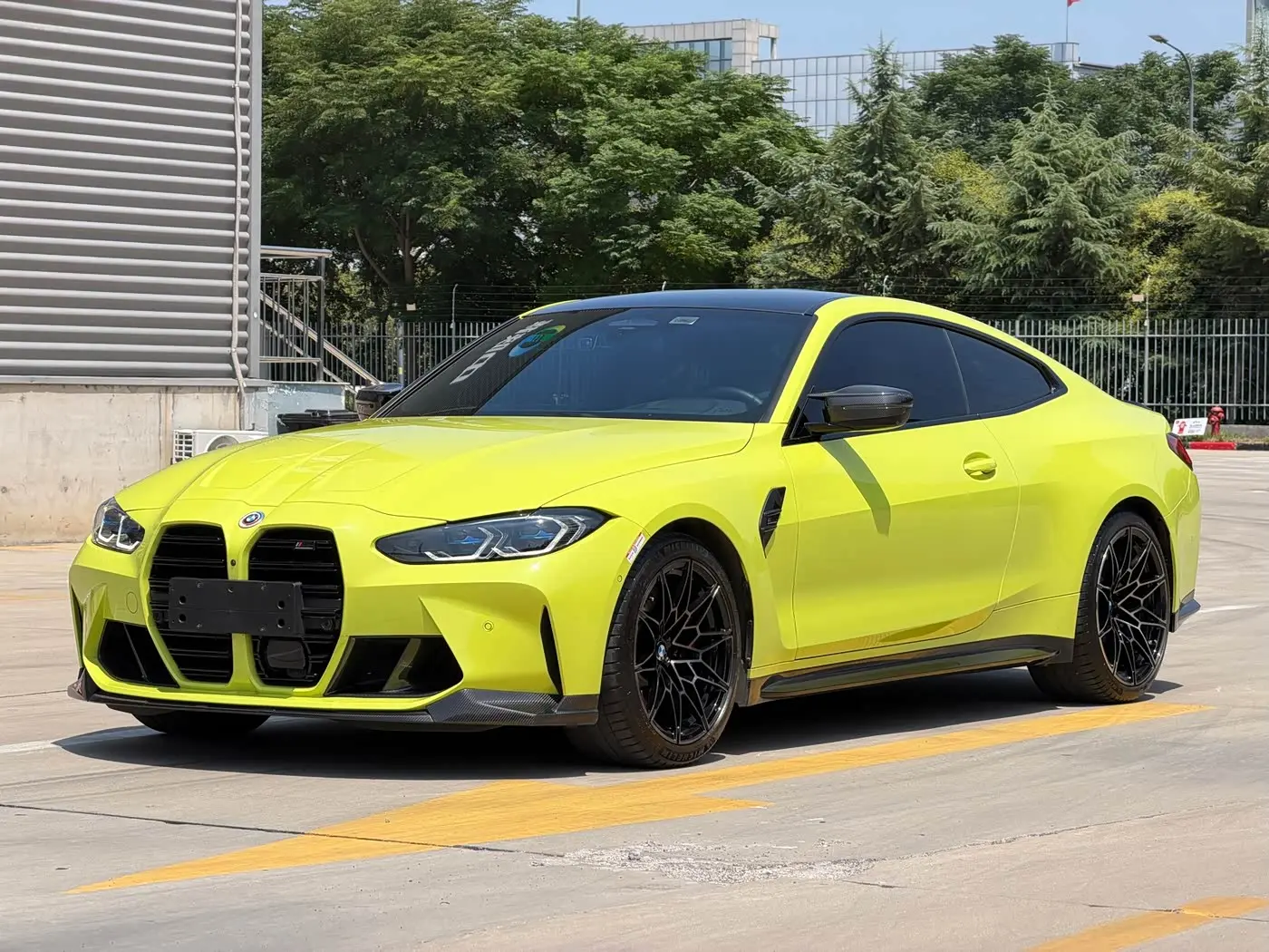 BMW M4 2023 — Photo 1/20