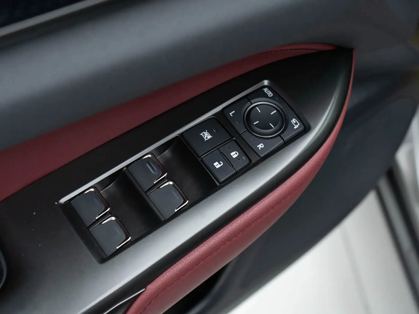 Lexus NX 2022 — Фото 13/20