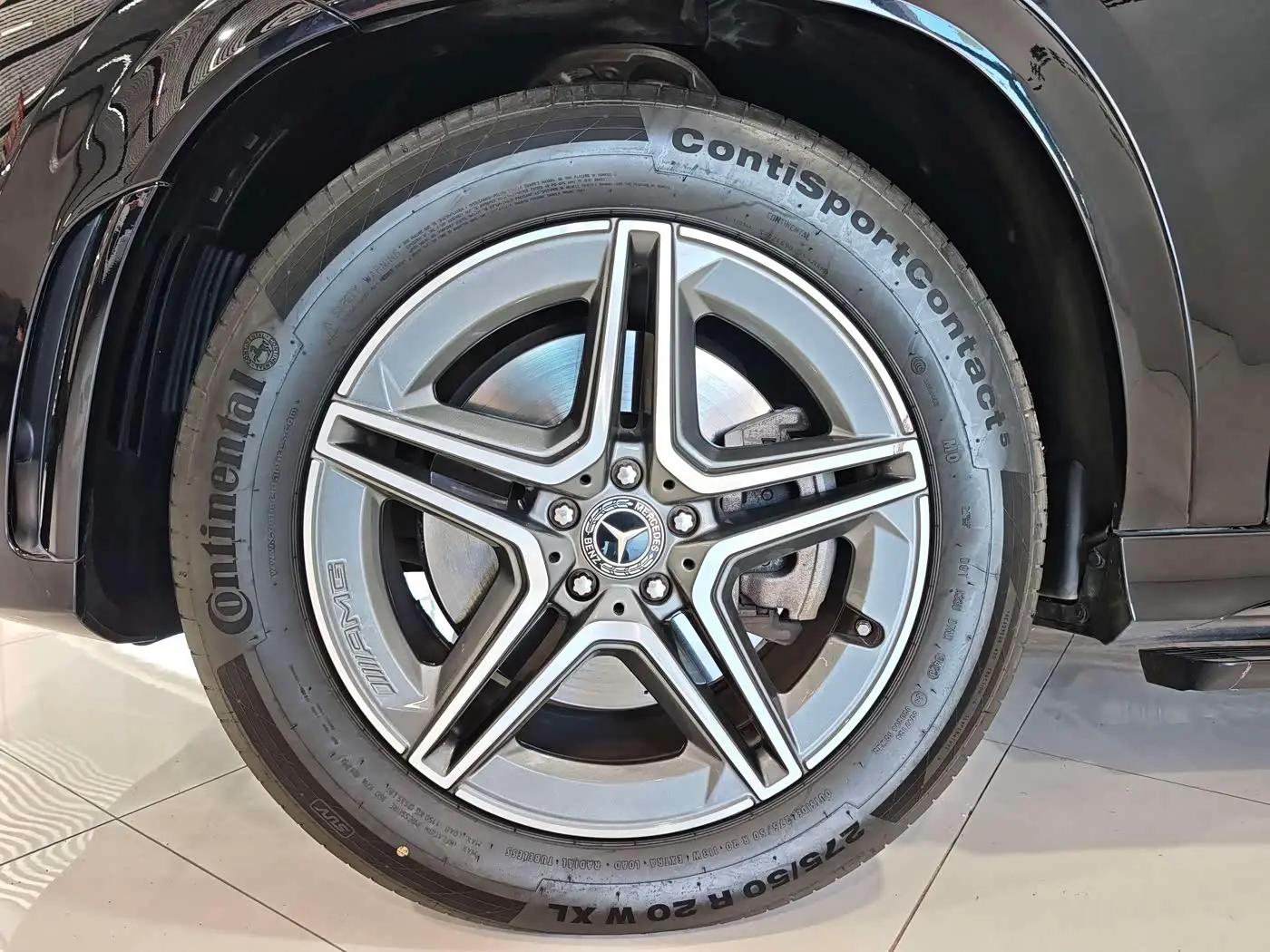 Mercedes-Benz GLE 2023 — Photo 15/16