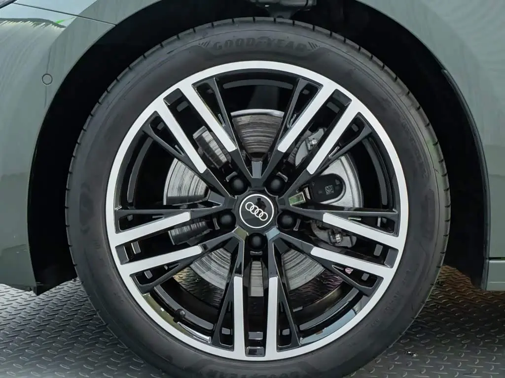 Audi A5L 2026 — Şəkil 10/20