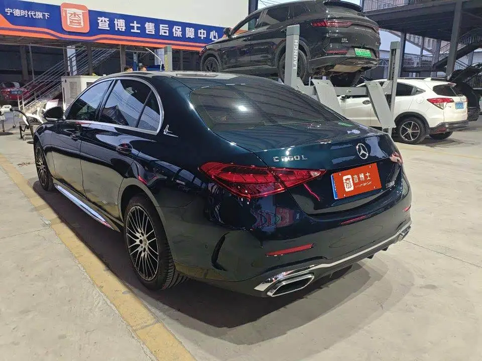 Mercedes-Benz C-Class 2024 — Şəkil 6/9