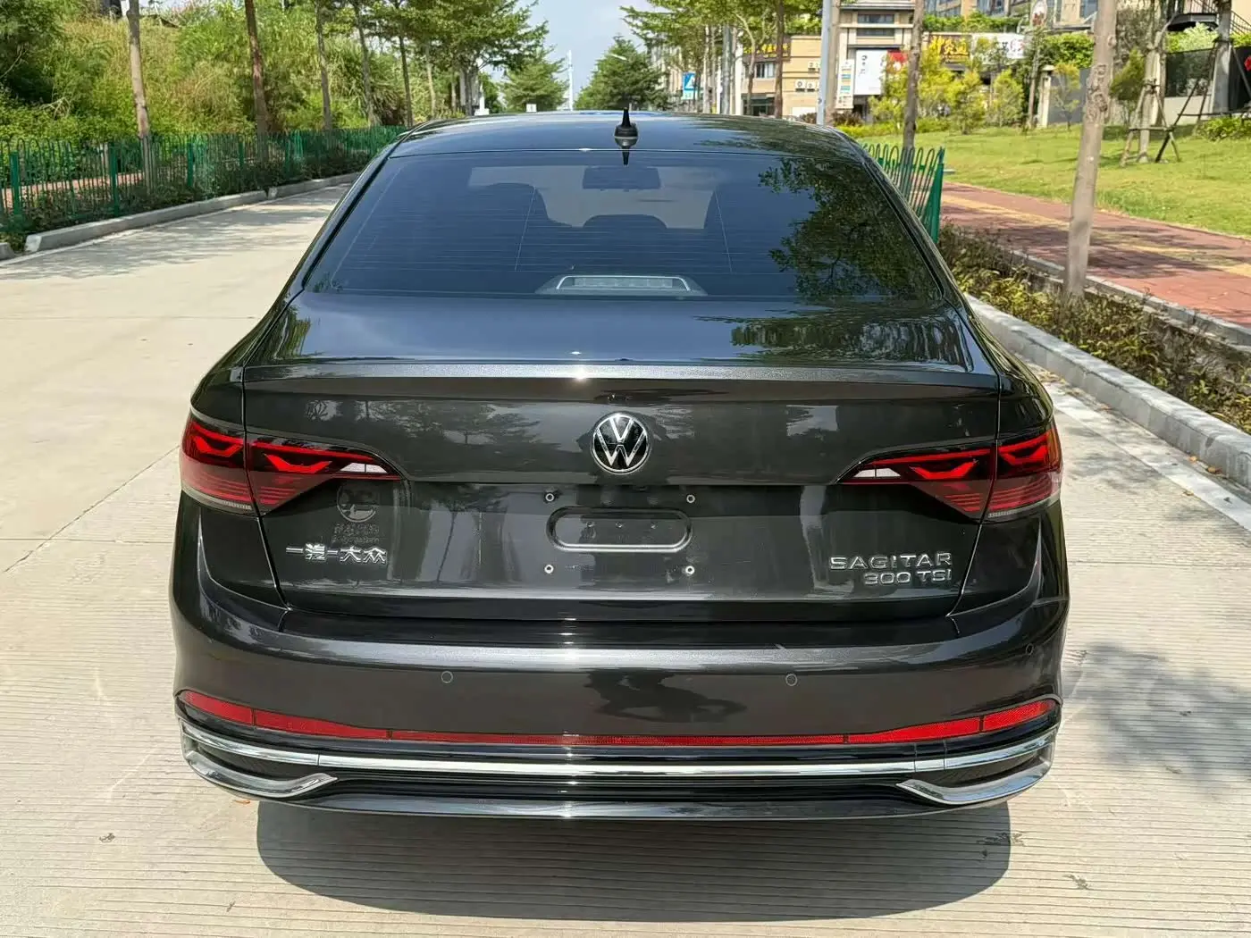 Volkswagen Sagitar 2025 — Photo 5/9