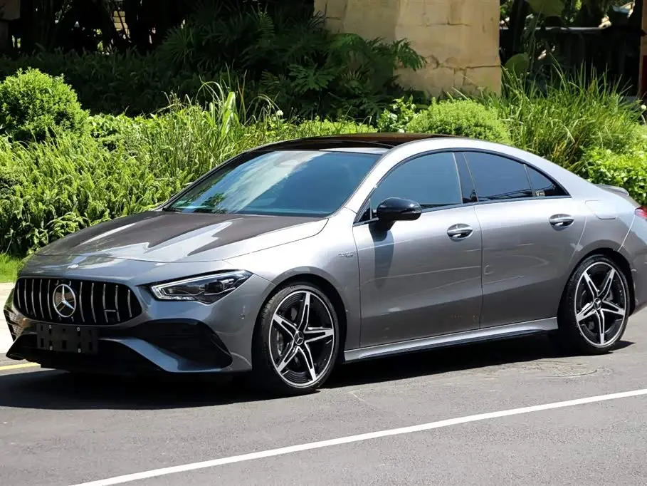 Mercedes-Benz CLA AMG 2025 — Photo 1/13