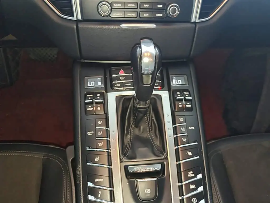 Porsche Macan 2016 — Şəkil 13/20