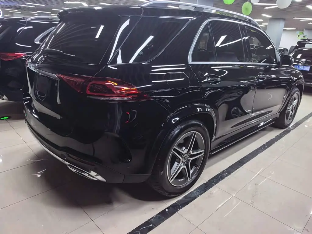 Mercedes-Benz GLE 2019 — Photo 8/14