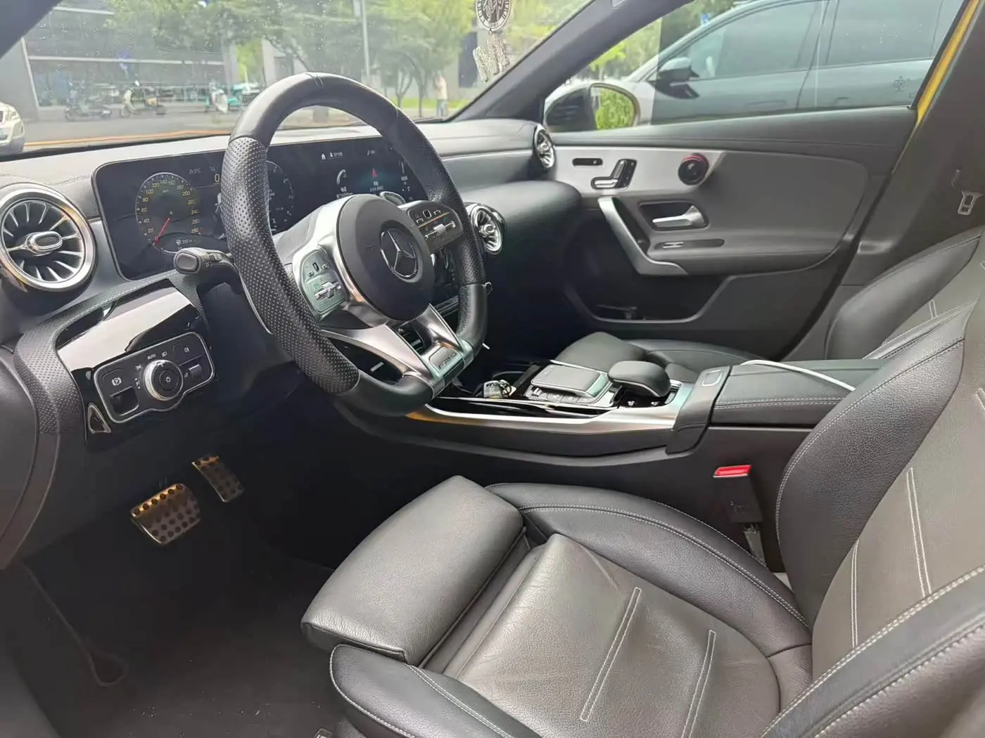 Mercedes-Benz A-Class AMG 2020 — Фото 2/11
