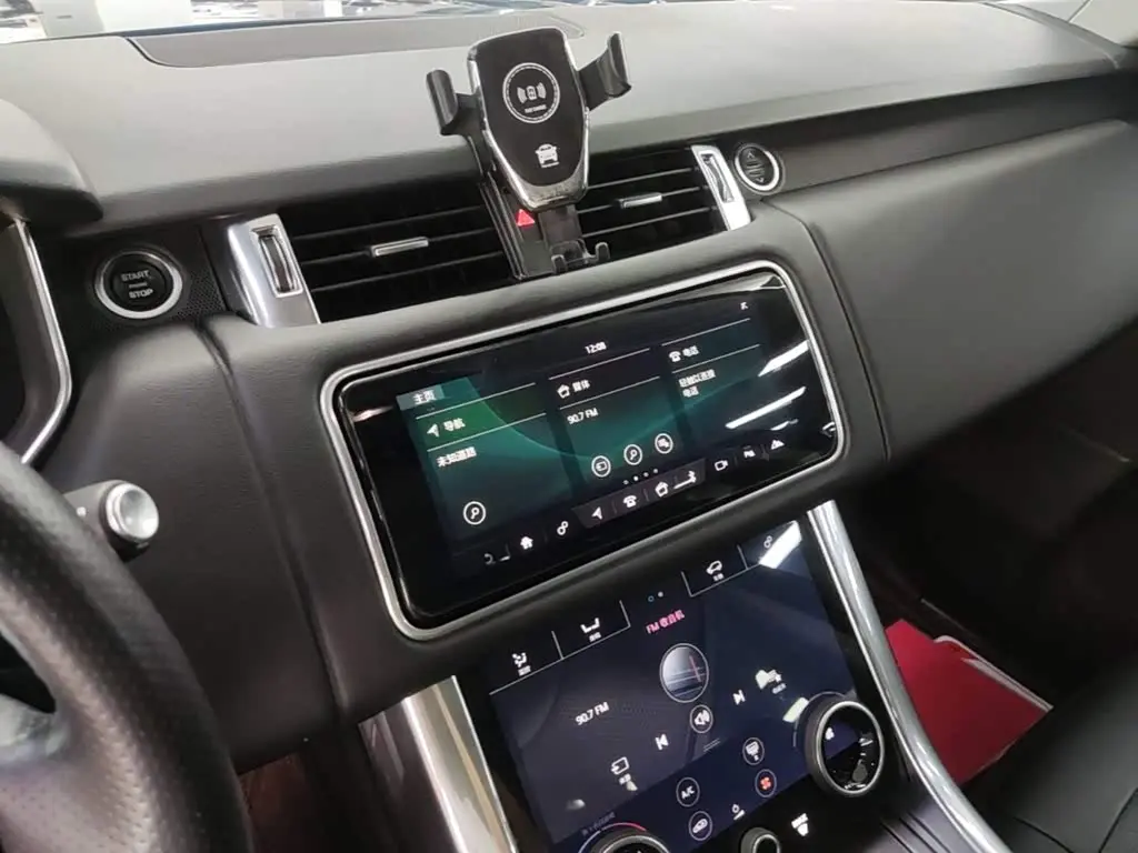 Land Rover Range Rover Sport 2020 — Фото 13/20