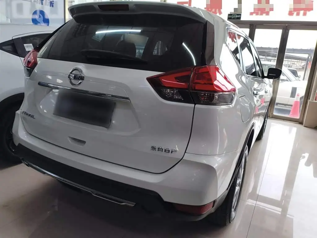 Nissan X-Trail 2025 — Photo 7/20