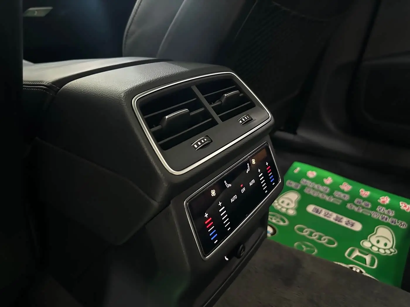 Audi A6L 2020 — Photo 14/17