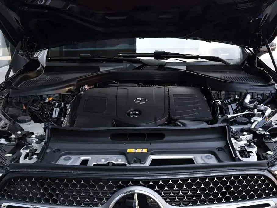 Mercedes-Benz GLC 2026 — Photo 16/20