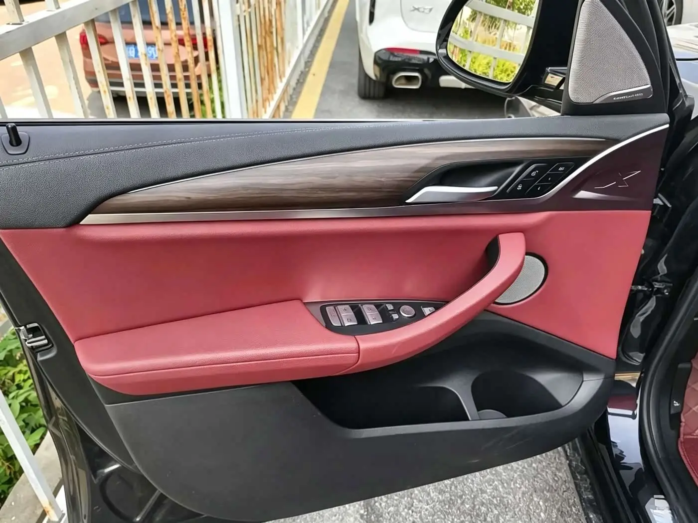 BMW X3 2023 — Photo 3/8