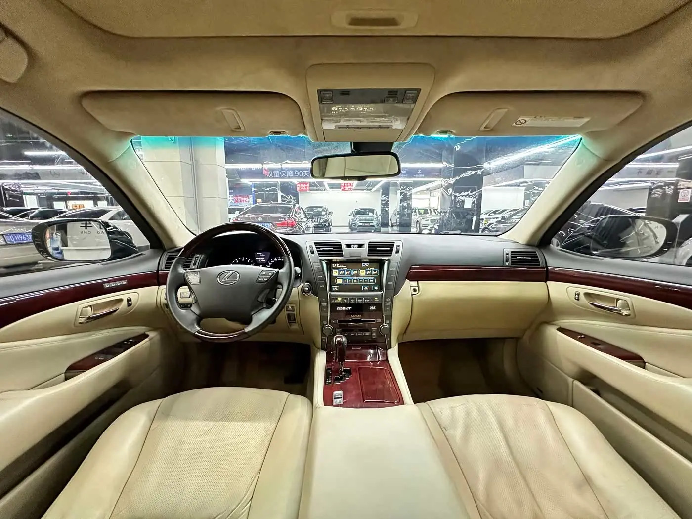 Lexus LS 2007 — Photo 10/20