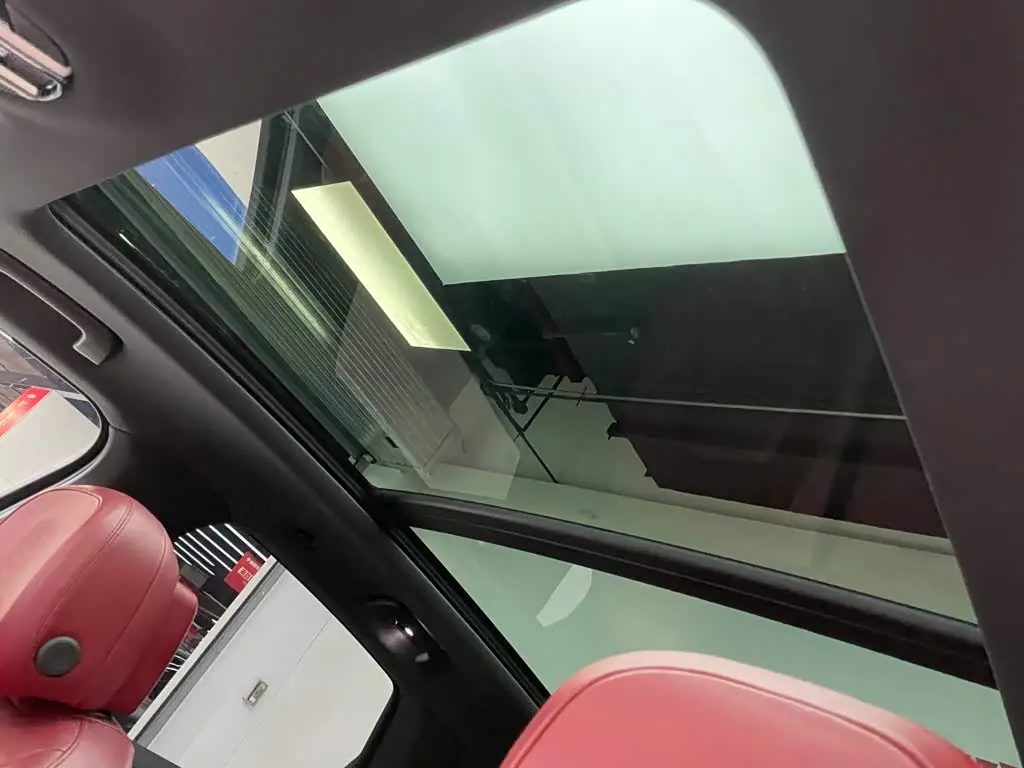 Porsche Cayenne 2018 — Photo 12/20