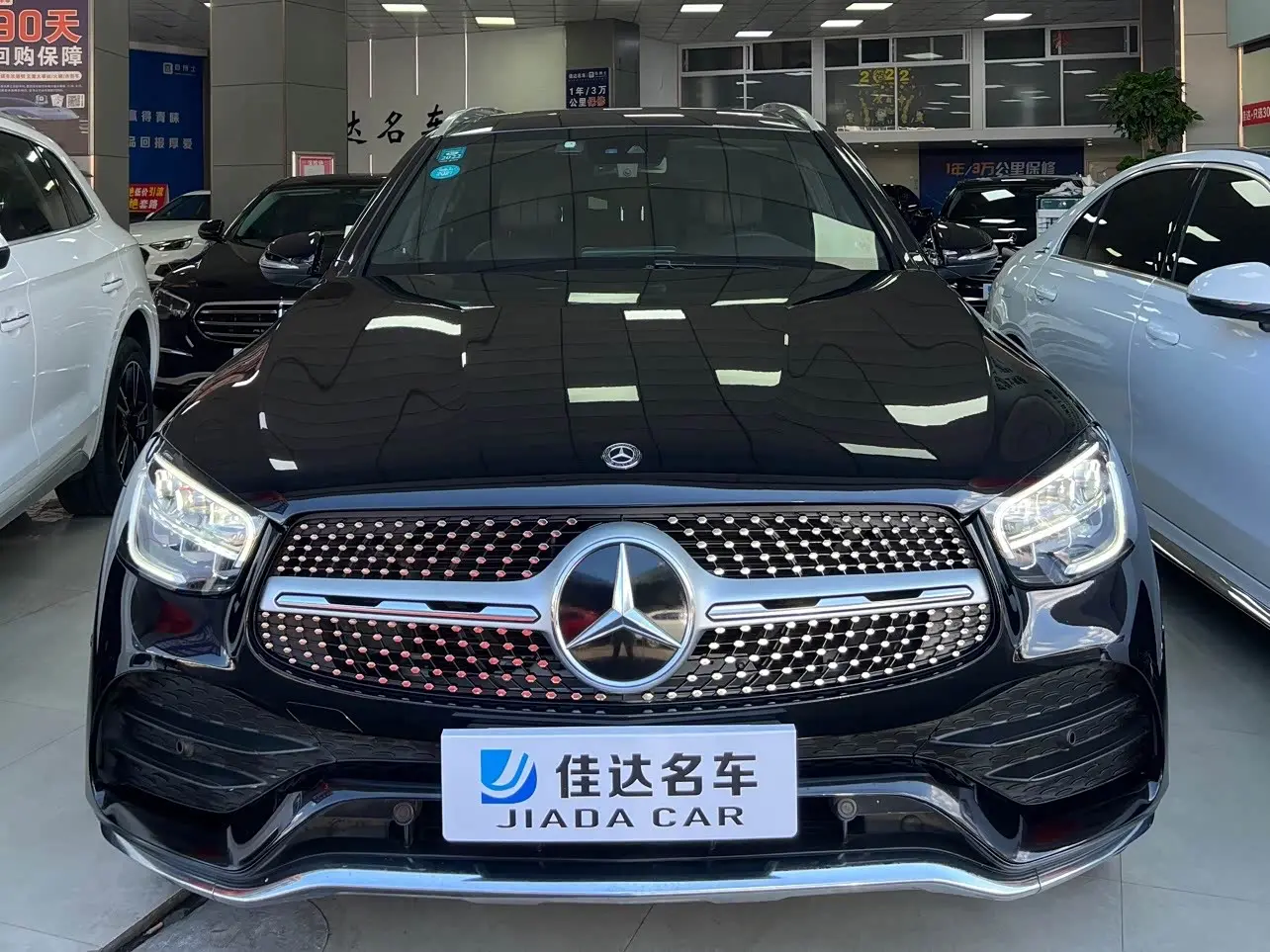 Mercedes-Benz GLC 2020 — Photo 2/14