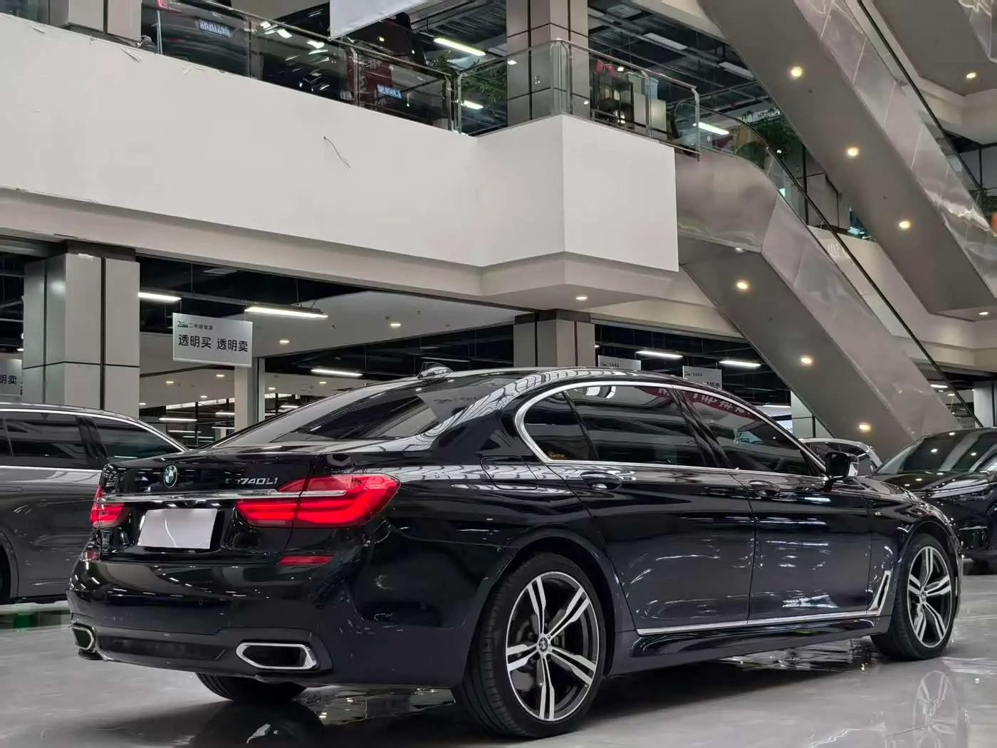 BMW 7 Series 2019 — Şəkil 6/9