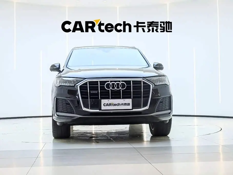 Audi Q7 2023 — Фото 6/20