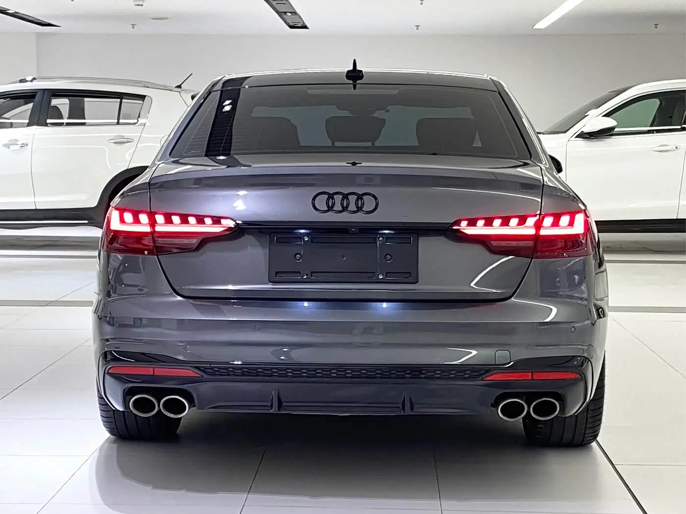 Audi S4 2022 — Photo 6/19