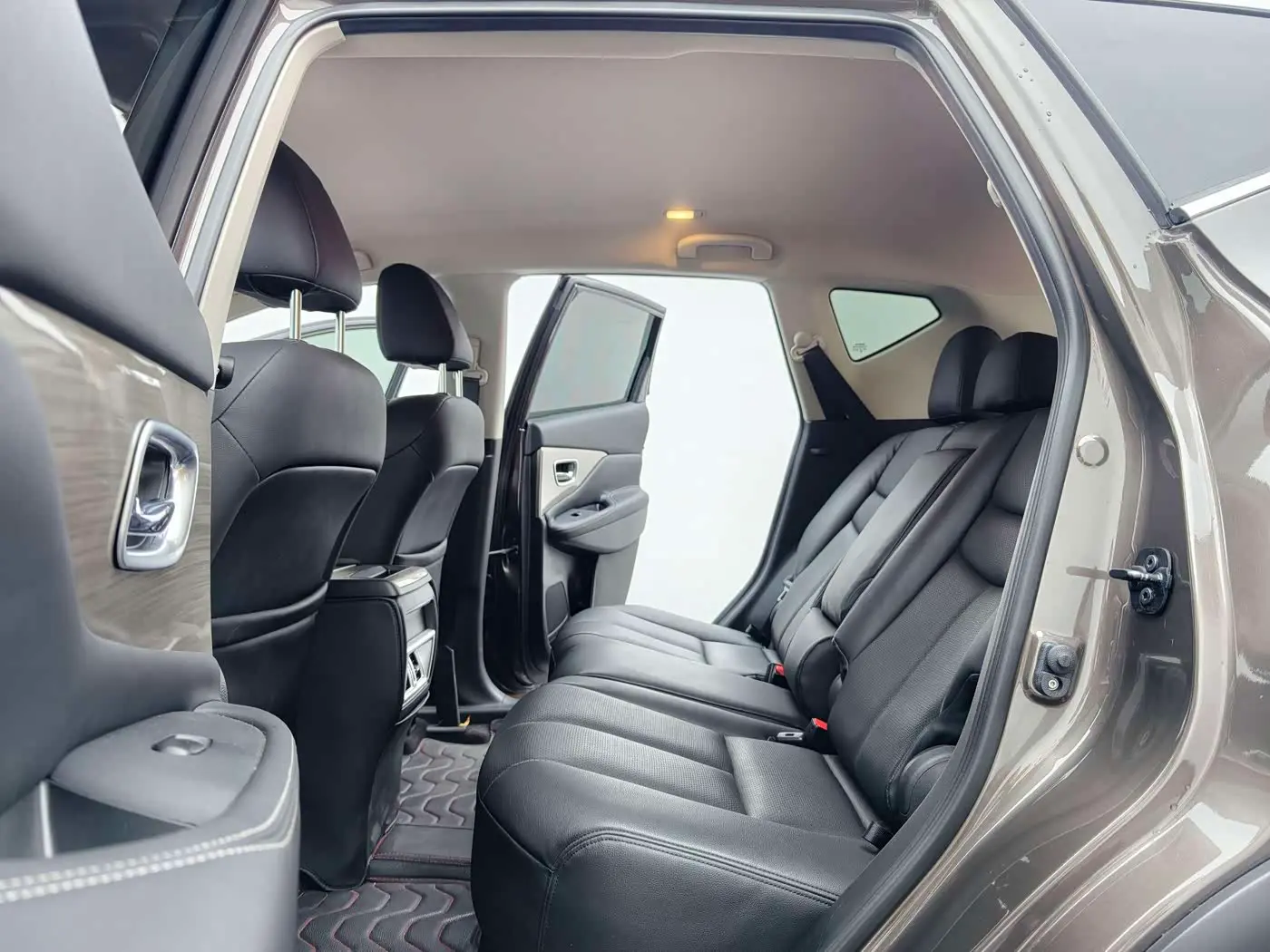 Nissan Murano 2022 — Photo 19/20