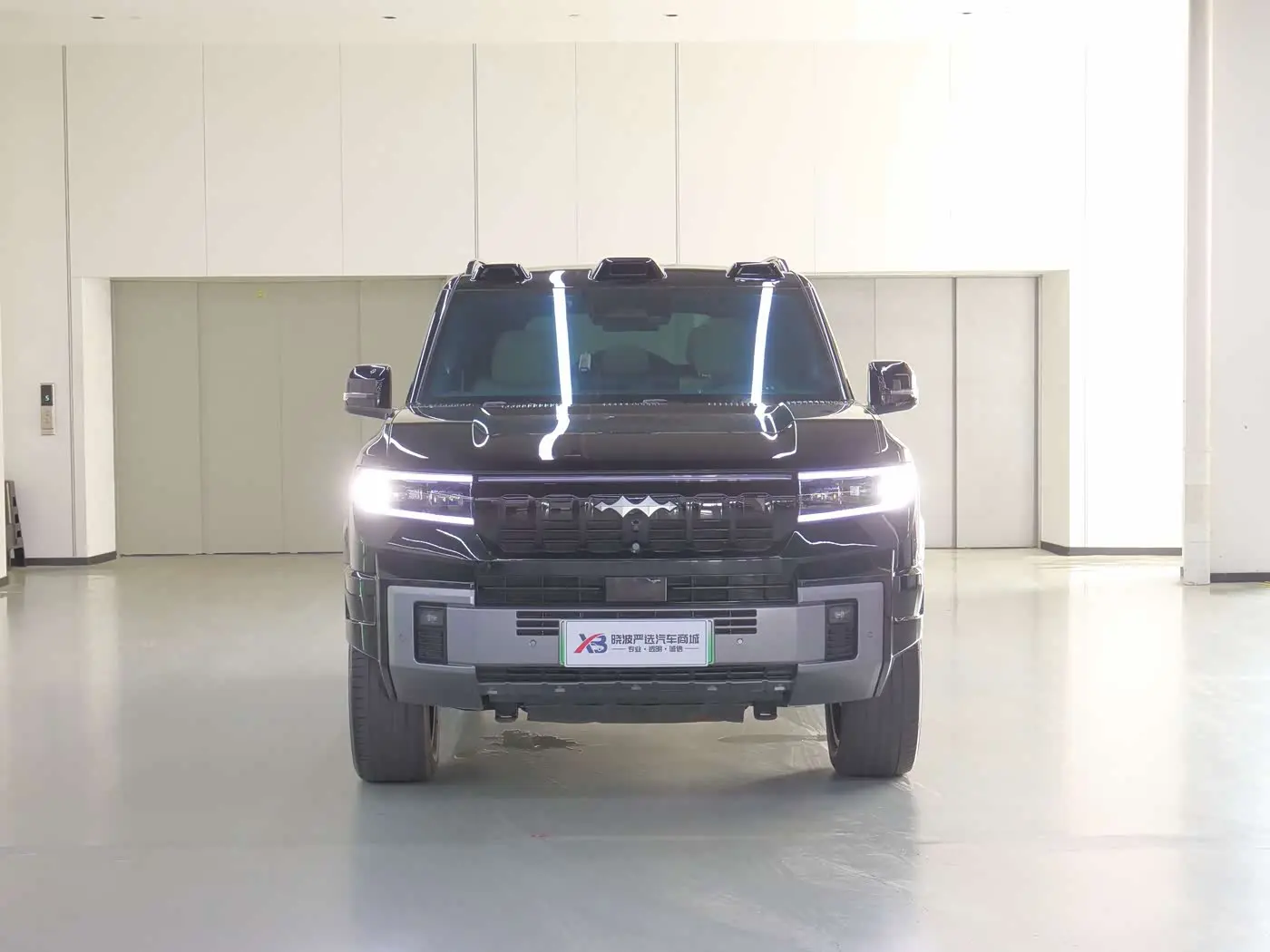 Fang Cheng Bao Leopard 8 2025 — Photo 2/20