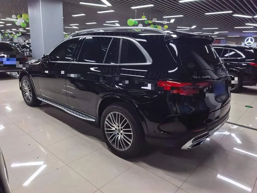 Mercedes-Benz GLC 2024 — Photo 5/13