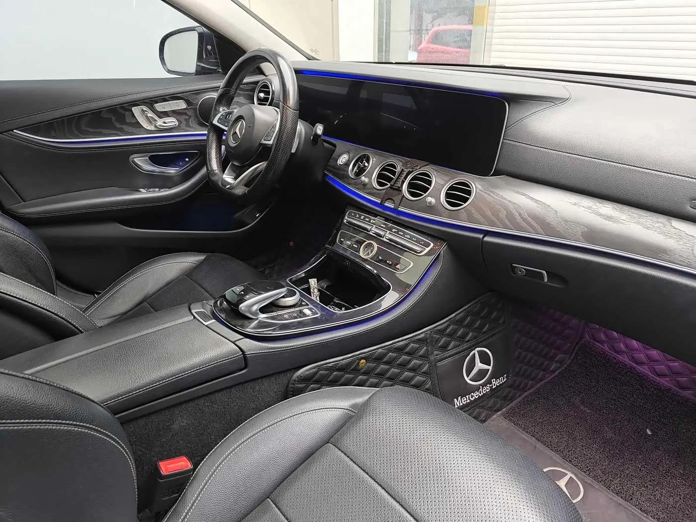 Mercedes-Benz E-Class 2016 — Фото 14/19