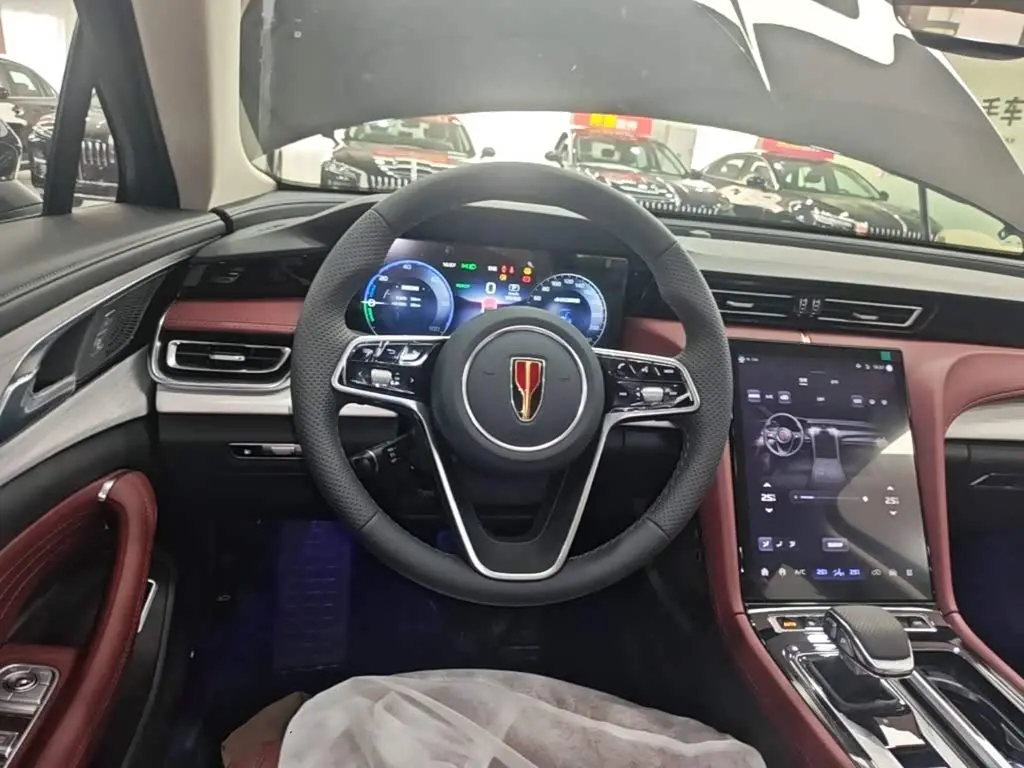 Hongqi H5 PHEV 2026 — Şəkil 11/20