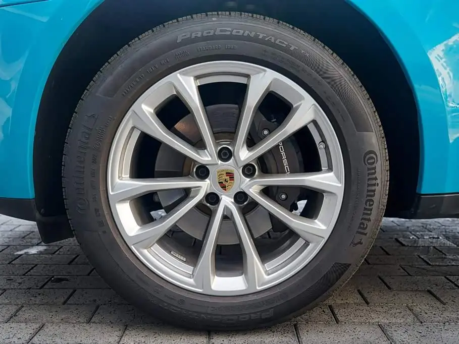 Porsche Macan 2024 — Photo 16/20
