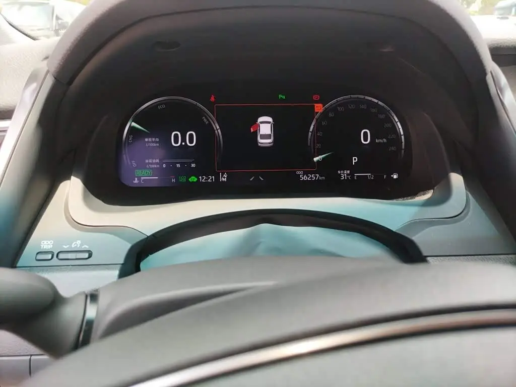 Toyota Camry 2021 — Photo 12/20