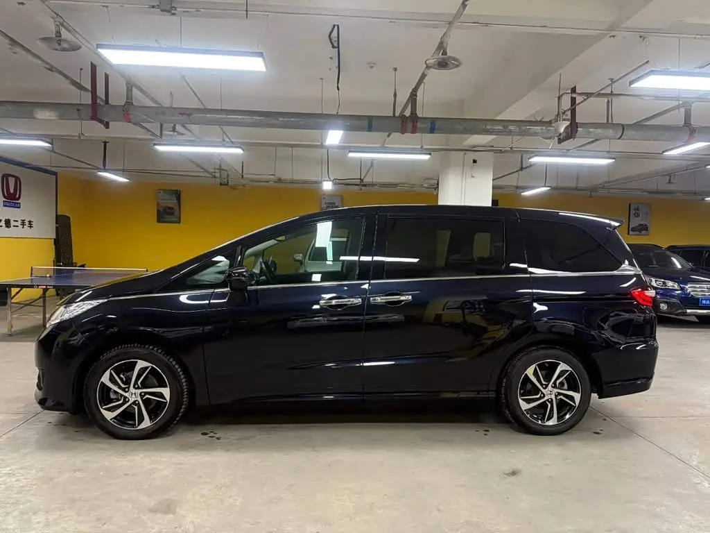 Honda Odyssey 2017 — Photo 4/16