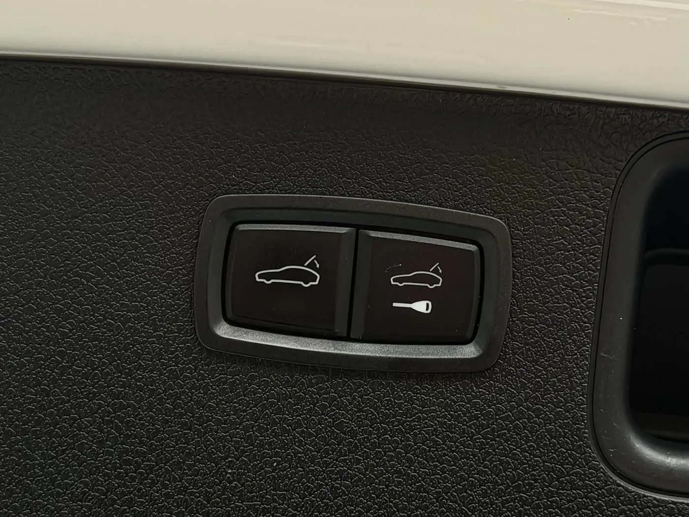Porsche Macan 2019 — Photo 16/16