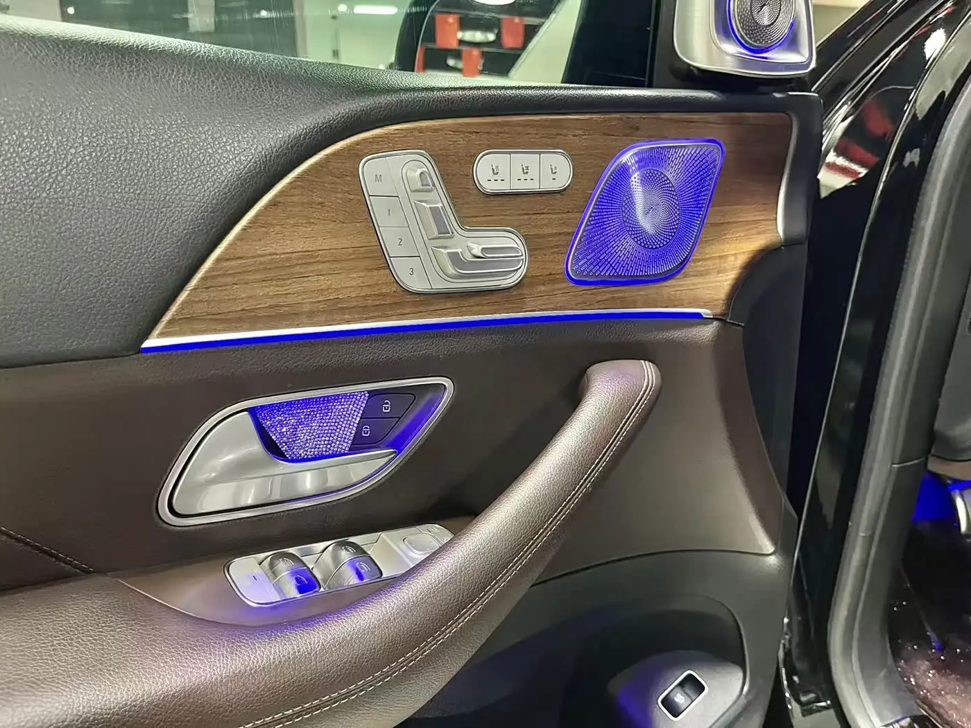 Mercedes-Benz GLS 2022 — Фото 14/20