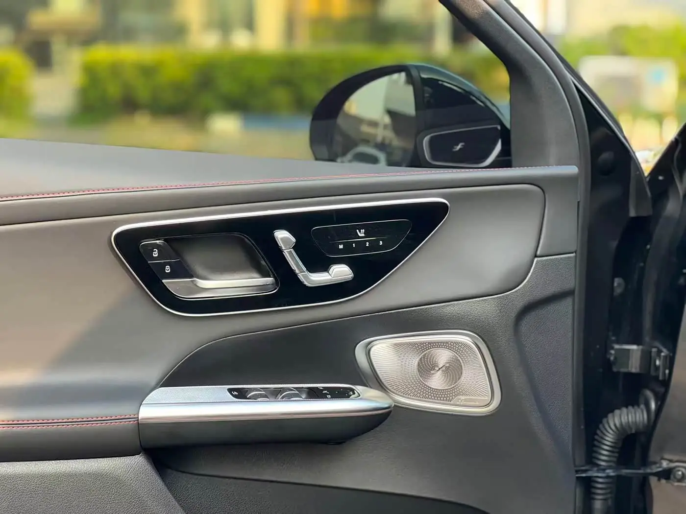 Mercedes-Benz GLC AMG 2026 — Şəkil 11/15
