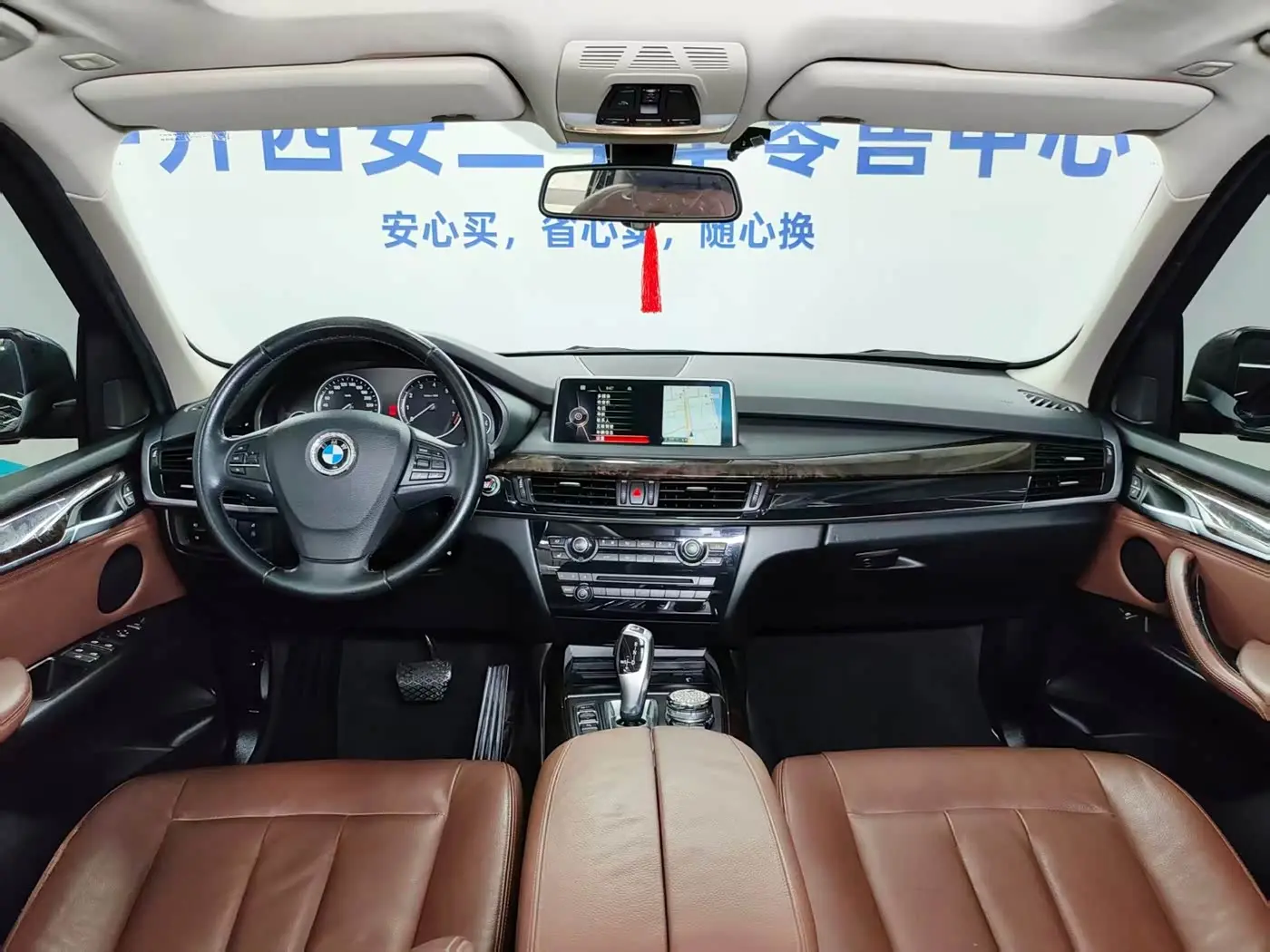 BMW X5 2015 — Фото 18/20