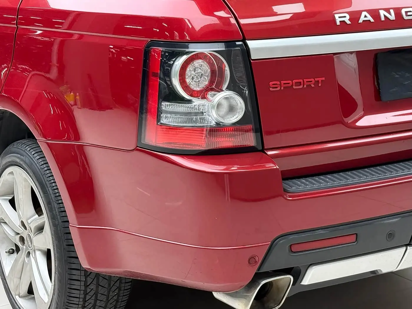 Land Rover Range Rover Sport 2012 — Photo 12/18