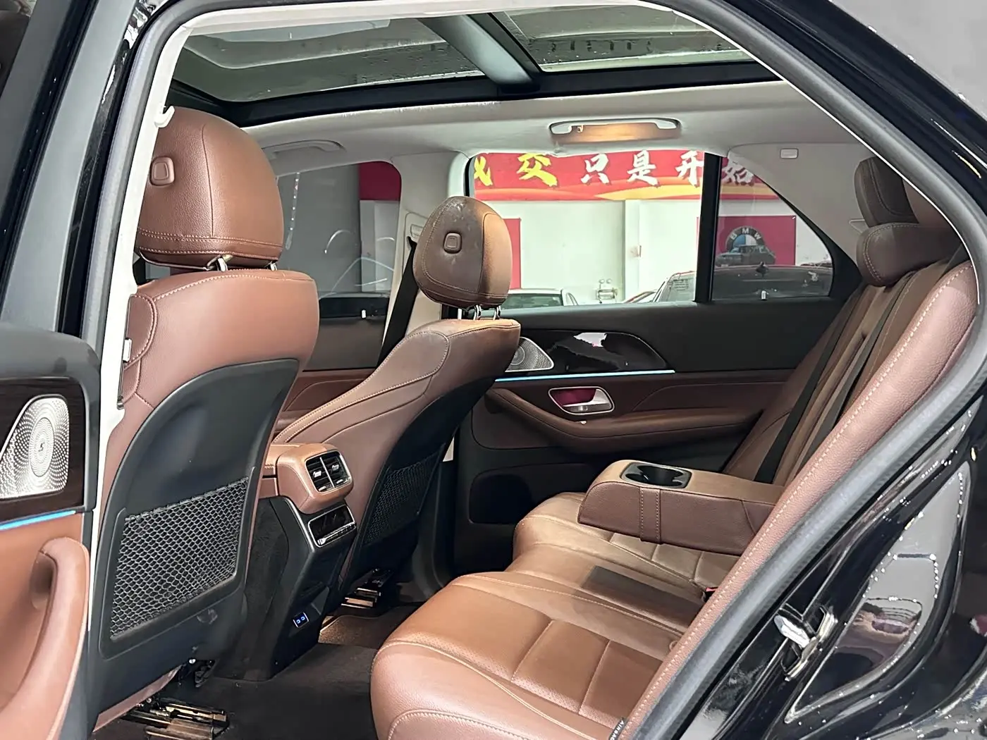 Mercedes-Benz GLE 2023 — Şəkil 6/9