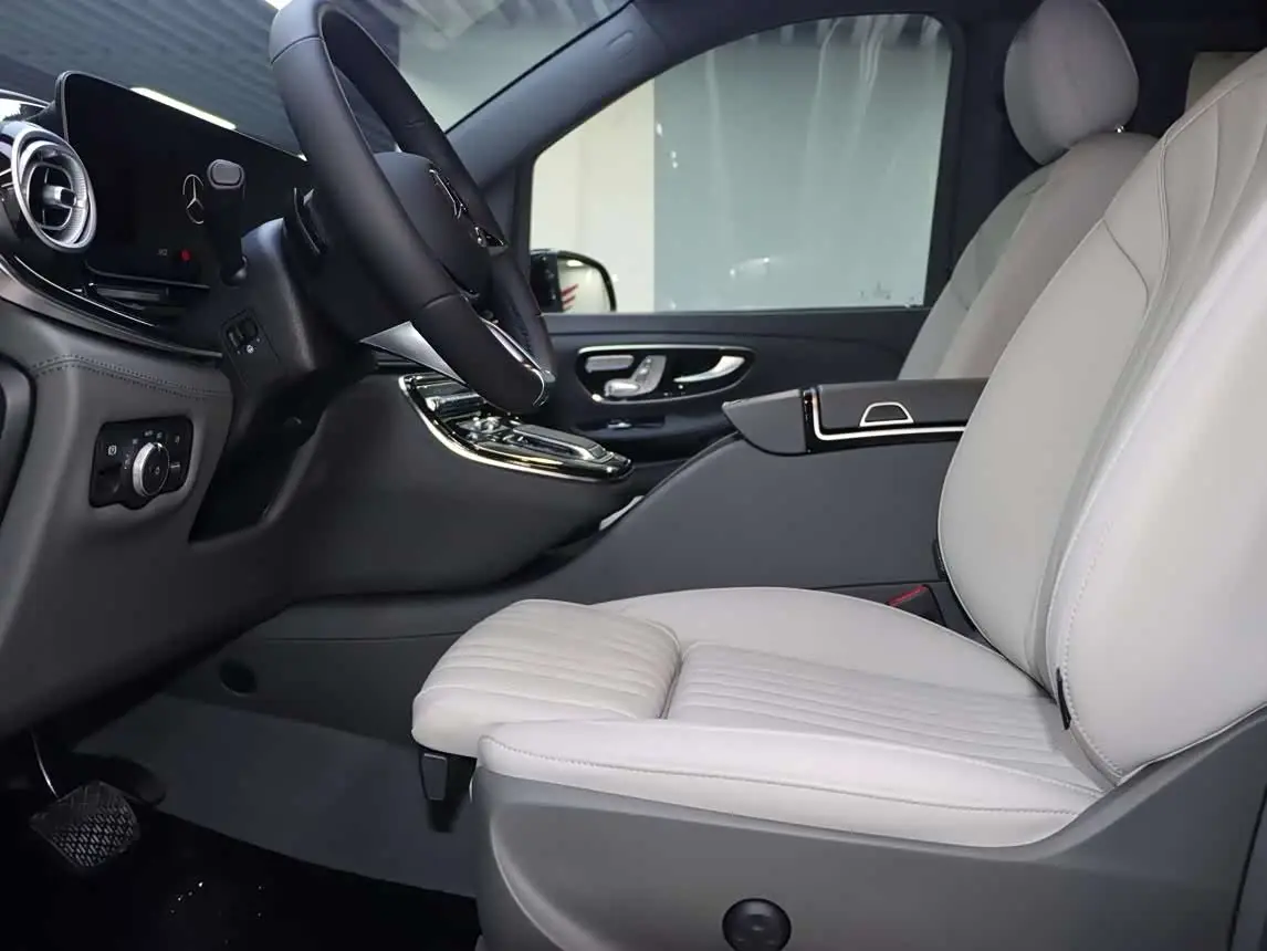 Mercedes-Benz V-Class 2025 — Şəkil 4/20