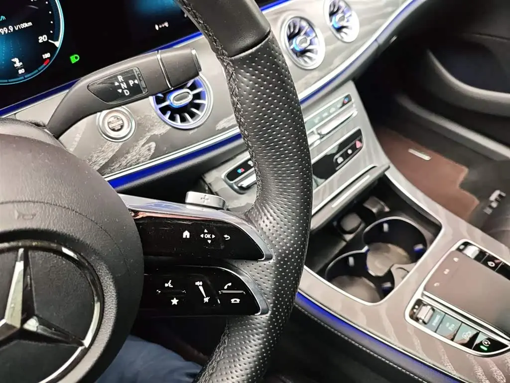 Mercedes-Benz CLS 2023 — Фото 6/20