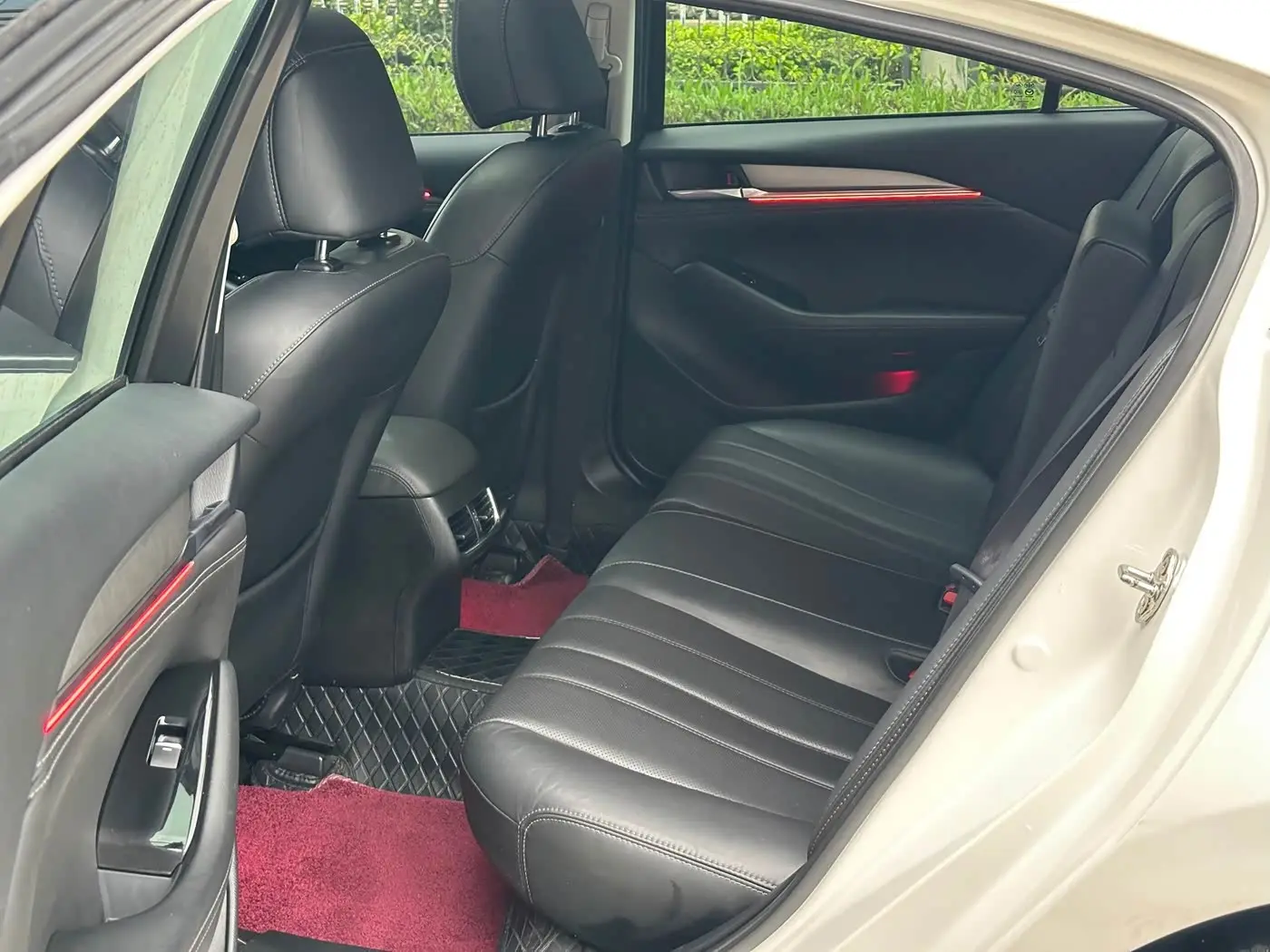 Mazda Atenza 2022 — Photo 7/13
