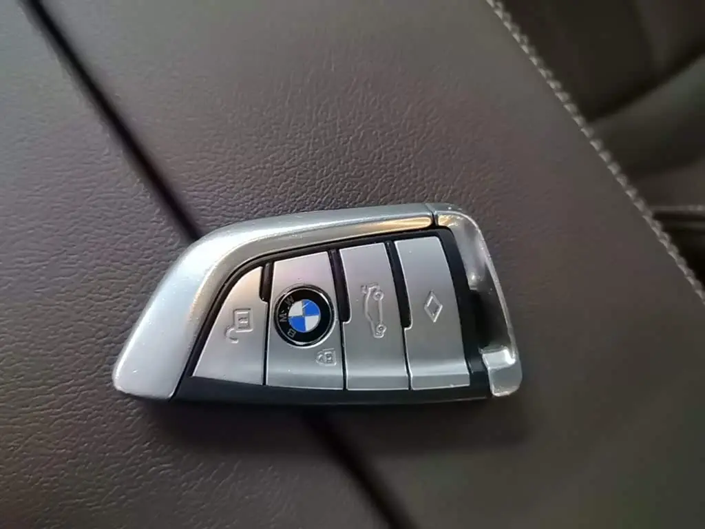 BMW 5 Series 2020 — Фото 9/20