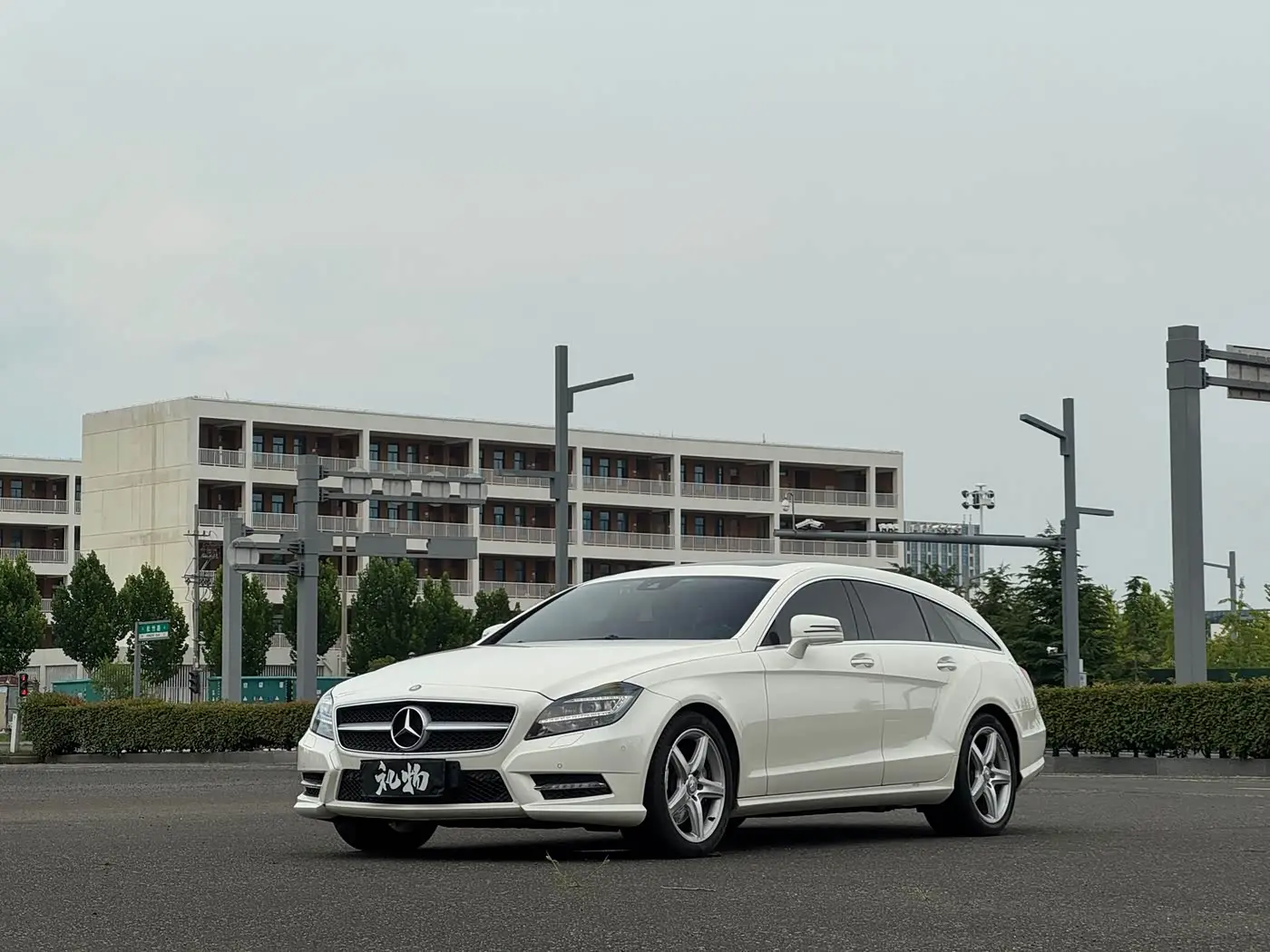 Mercedes-Benz CLS 2013 — Şəkil 1/8