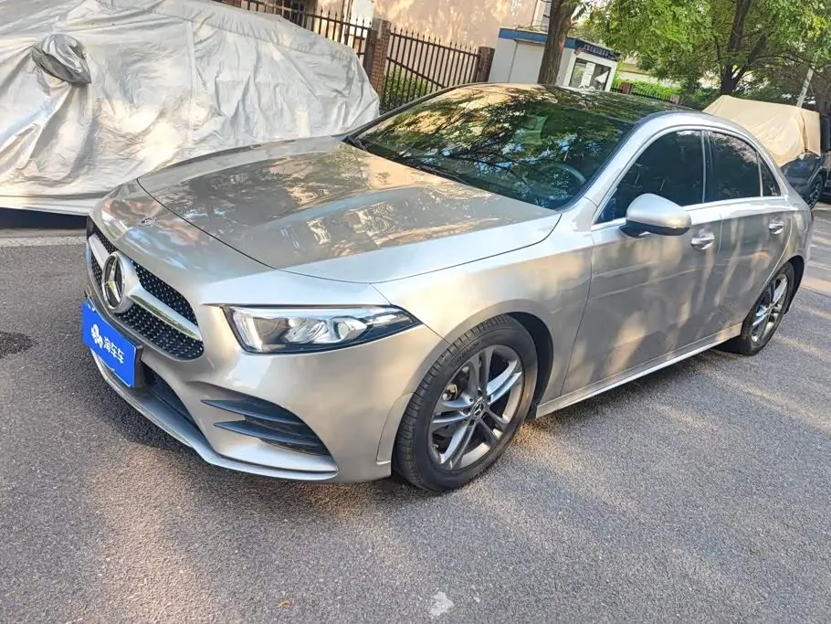 Mercedes-Benz A-Class 2020 — Şəkil 1/16