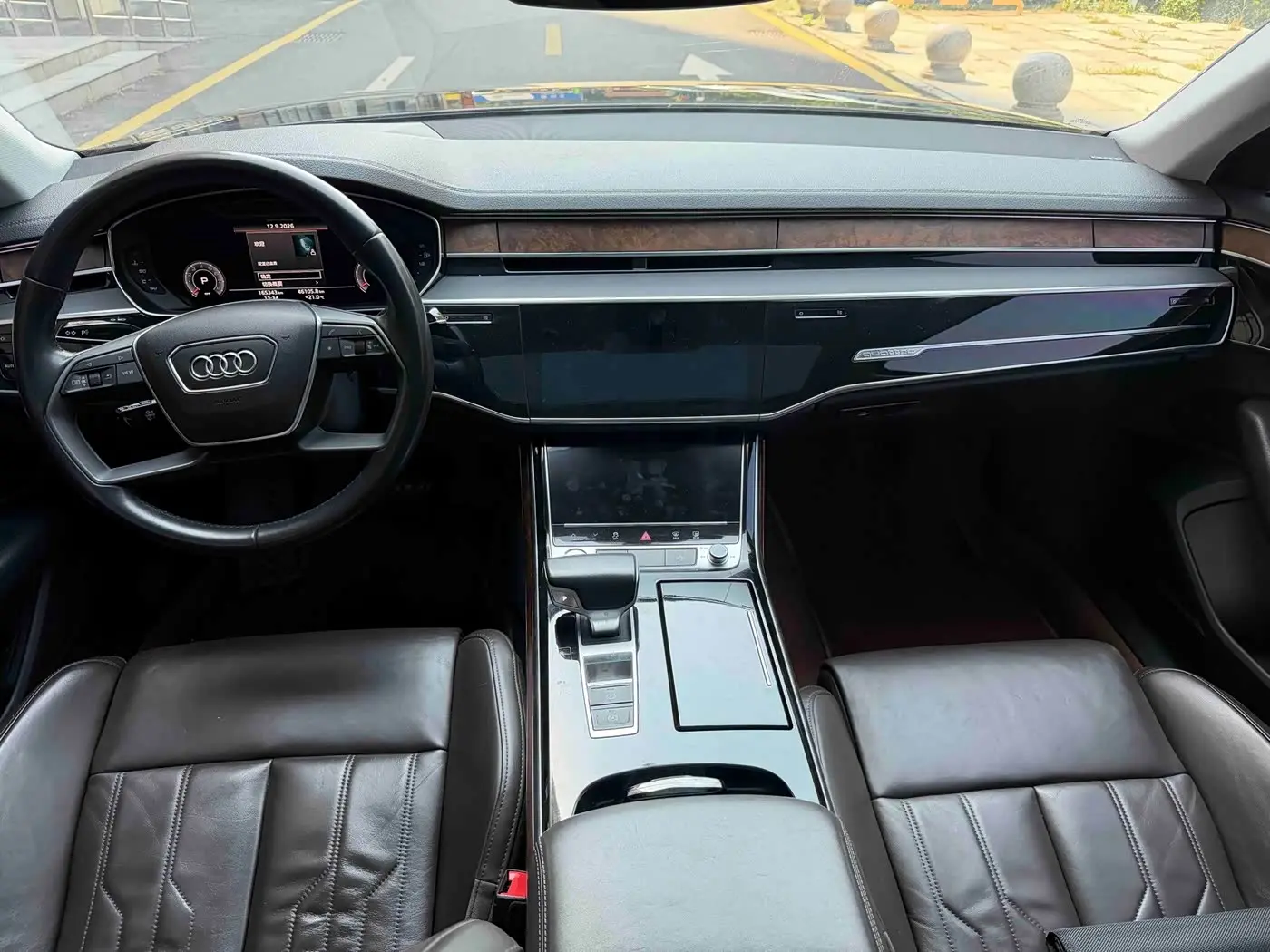 Audi A8 2019 — Photo 8/9