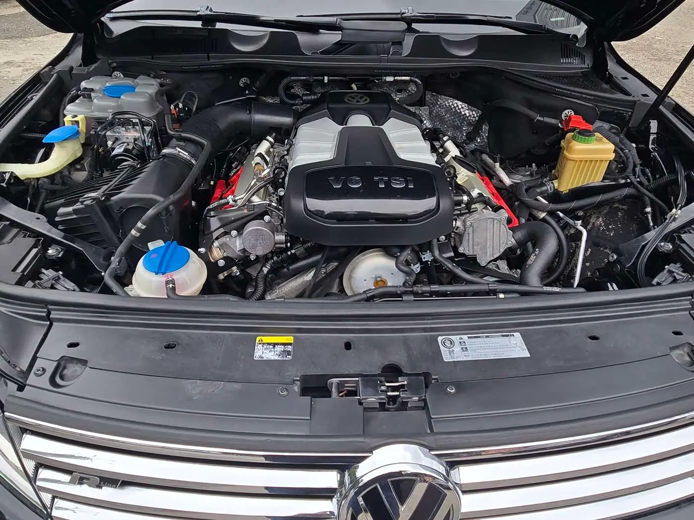 Volkswagen Touareg 2016 — Photo 15/17