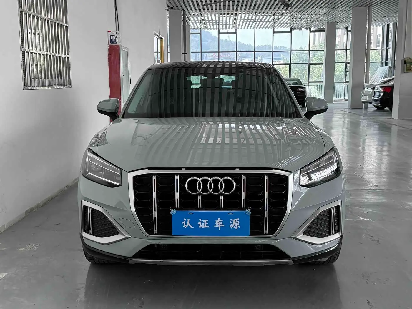 Audi Q2L 2022 — Фото 4/19