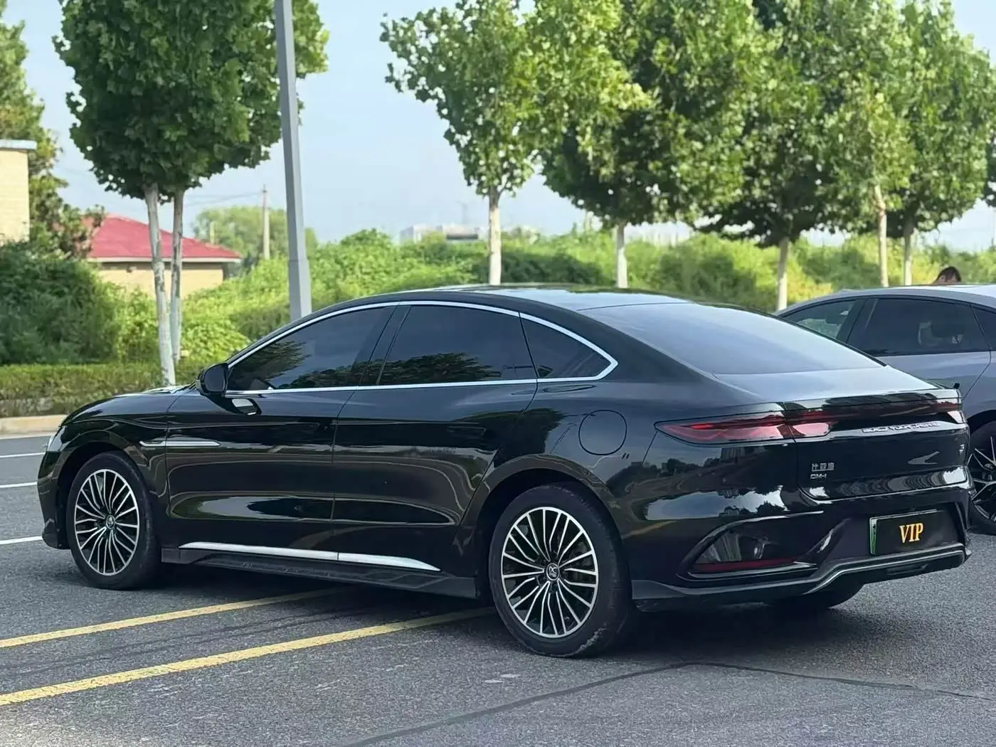 BYD Han 2022 — Şəkil 7/9