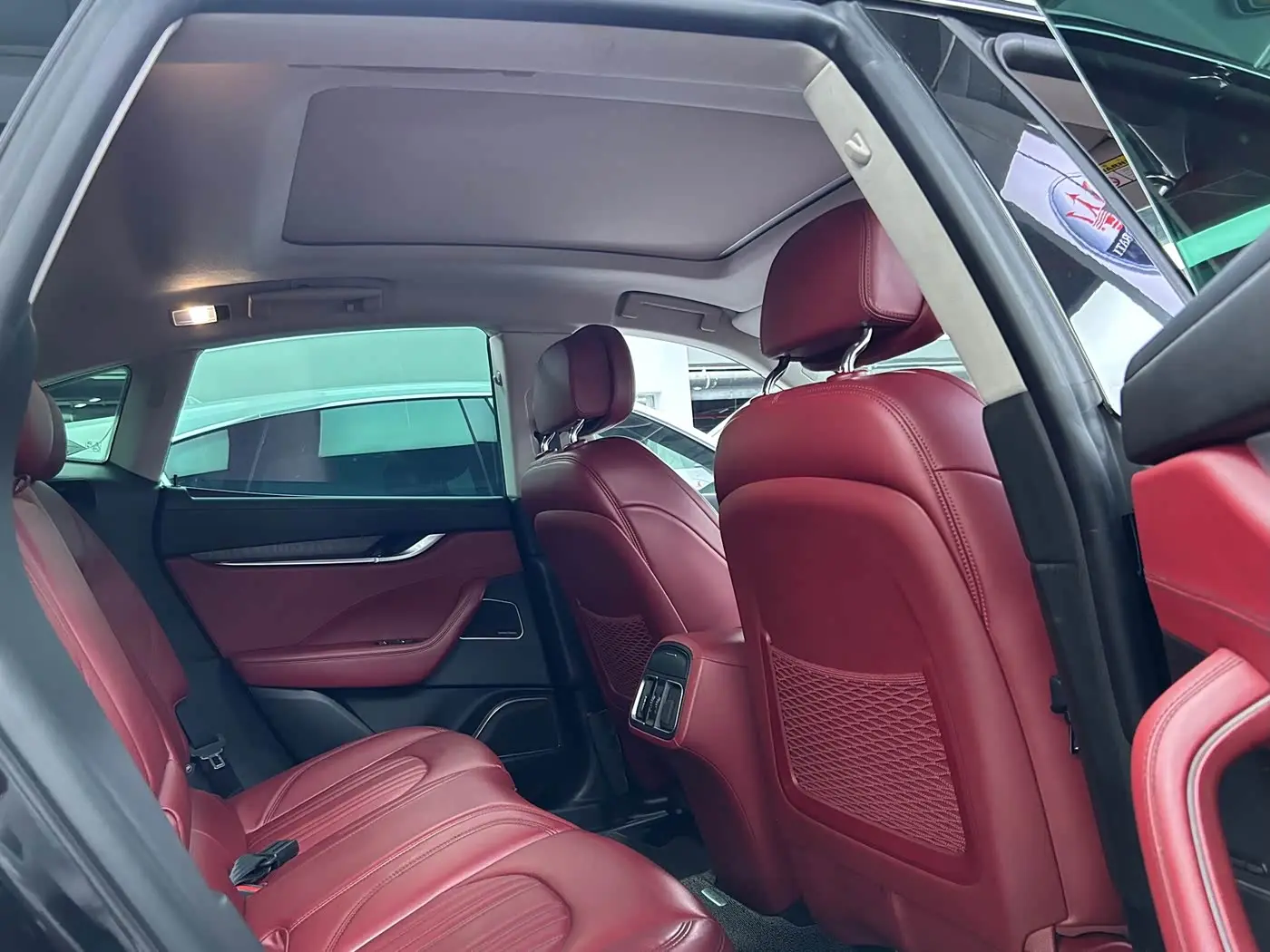 Maserati Levante 2017 — Şəkil 11/17