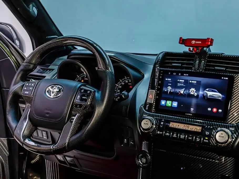 Toyota Prado 2011 — Photo 15/20